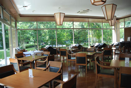 ラヴィスヴィラ・スイート　８