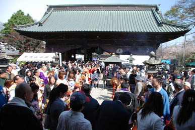 聖天様稚児行列・１０