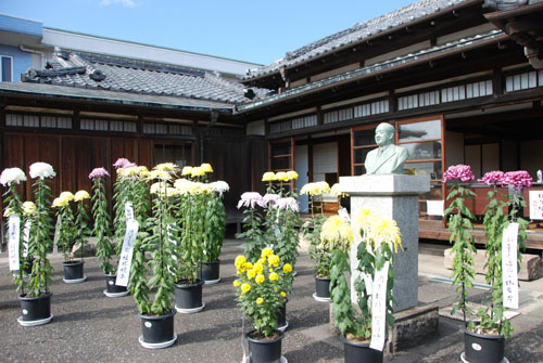 井田記念館・１