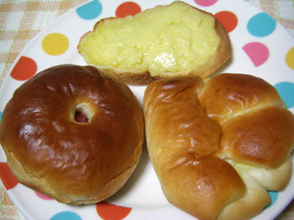 アルザン　あまいパン３種