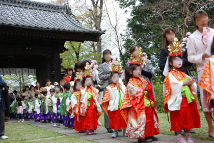 妻沼聖天山稚児行列2011・３