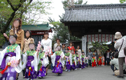 妻沼聖天山稚児行列2011・６