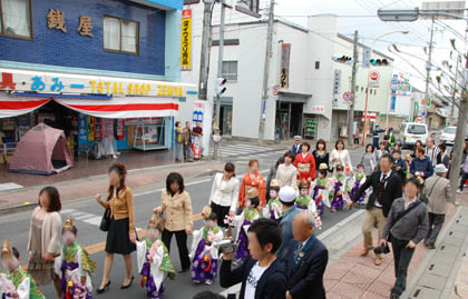 妻沼聖天山稚児行列2011・８