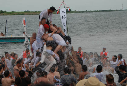 葛和田あばれ神輿2011・１１