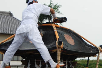 葛和田あばれ神輿2011・１６