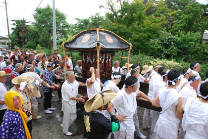 葛和田あばれ神輿2011・２１