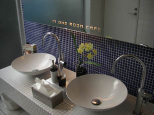 ワンルームカフェ　店内４