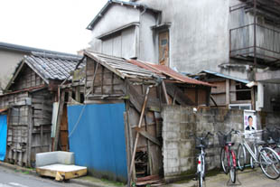 向島の廃屋