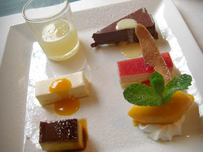 アミュゼ・１２