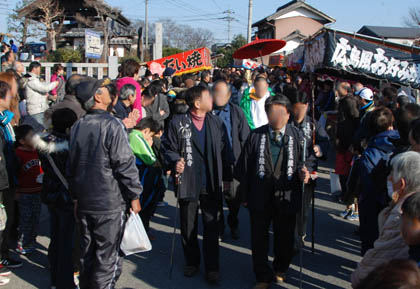 三ヶ尻龍泉寺だるま市・１２