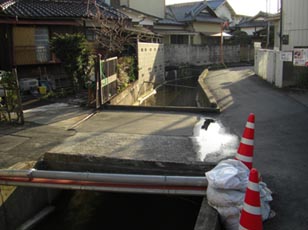 箱田の用水路４