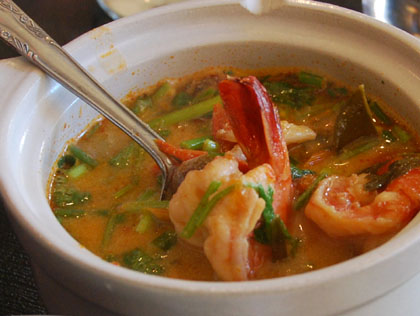 タイ料理「コスモス」・８