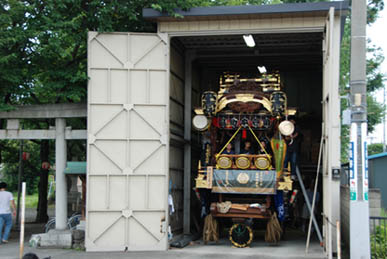 うちわ祭前日・４