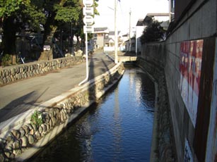 箱田の用水路６