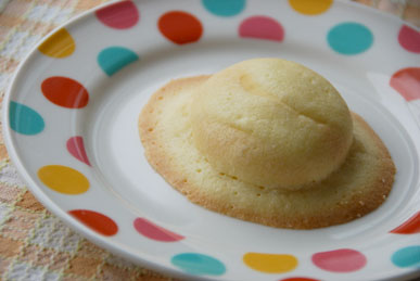 とりせん「ガレット」のパン・５