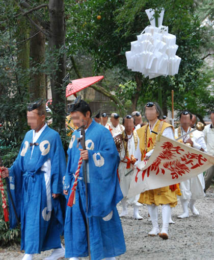 妻沼聖天山秋季例大祭　大護摩火渡り・４