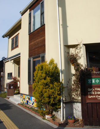 カフェ箱庭・２