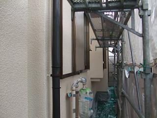 外壁上塗り　東側