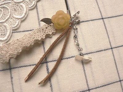 蜂蜜色のお花