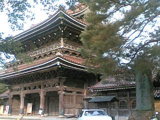 お寺・３