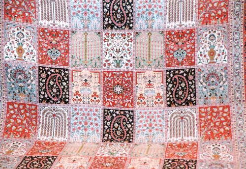 トルコ絨毯（カッパドキア）