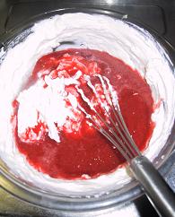 材料を全部掻き混ぜる