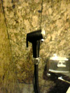 ヒルトン化粧室１