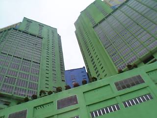 ファーストワールドホテル裏