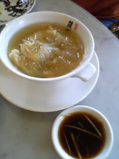 シャークフィン