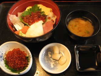 海鮮丼