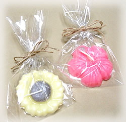 ラッピングしたキャンドル