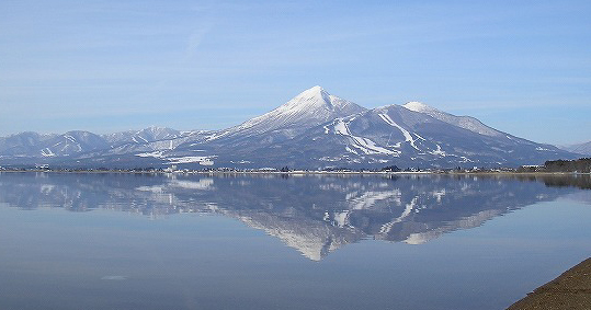 逆さ磐梯山