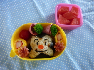 おむすびまん弁当