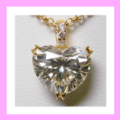 ハートシェイプ ♡ ダイヤモンド 1pc／0.06ct(2.3㎜)