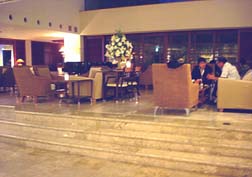 20071110ｻﾞ･ﾅﾊﾃﾗｽ_4