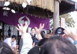 20070203愛宕神社豆まき09