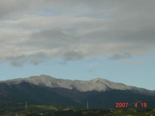 愛鷹山の雪景色　April 19,2007