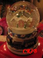 snow globe 2