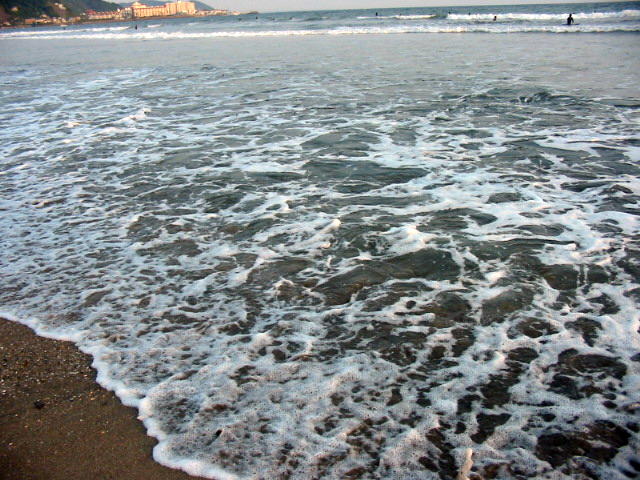 ザザーッとな。