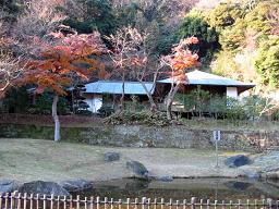 虎頭岩だったかな。それが在る方の池。