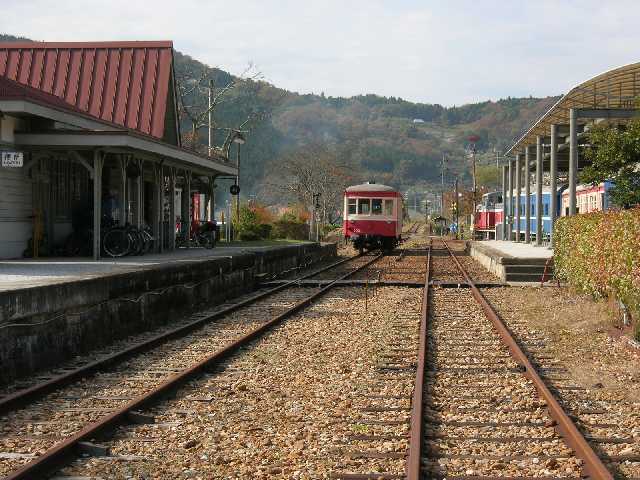 片鉄吉ヶ原駅