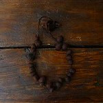 small-necklace　with　woolknots.jpg