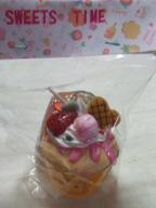 スイーツデコのカップケーキ