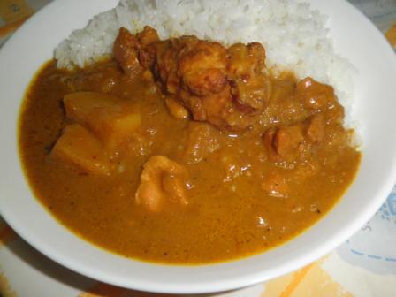 中村屋　骨付鶏肉カレー