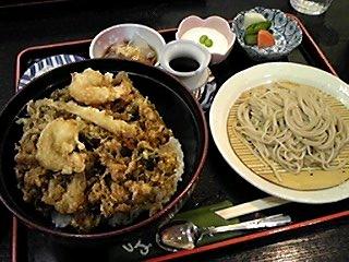 つちや蕎麦　かき揚げ丼そばセット