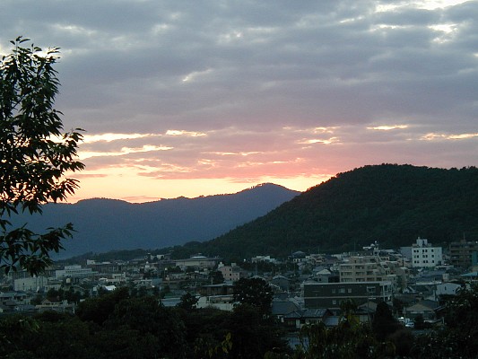 船岡山からの夕陽20051024