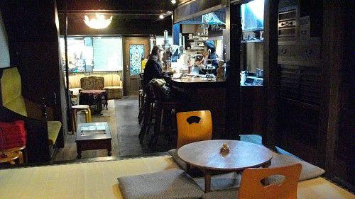 らん布袋店内.JPG