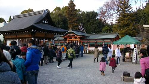 西院春日神社20120101.jpg