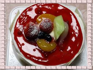 春色ベリーケーキ：ホール