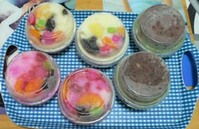 真上からみると白熊の顔にみえるから白熊なんだそうです。全然そうは見えませんよね？みえますか？みえるんですか！みえる人にはみえるんですね～